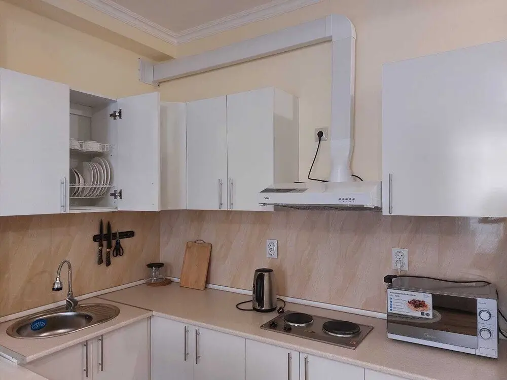 Актау: Rusel Hotel