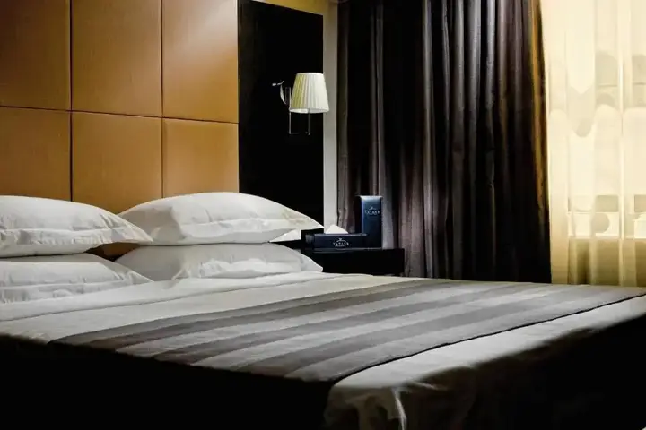 Караганда: Voyage Hotel
