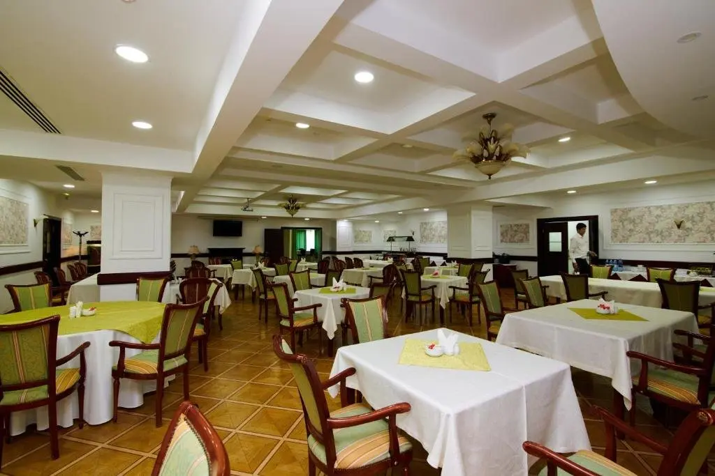 Актау: Отель Grand Hotel Victory