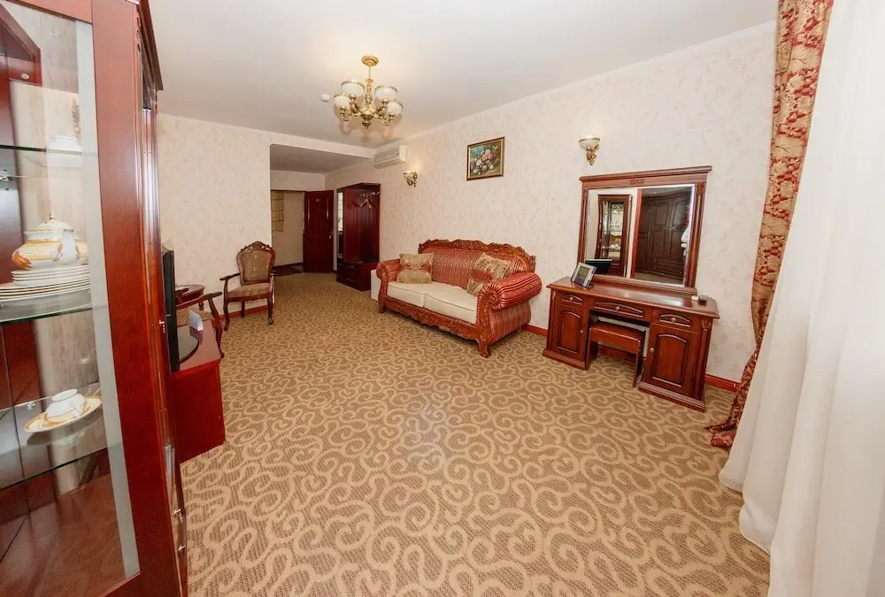 Астана: Bozok Hotel