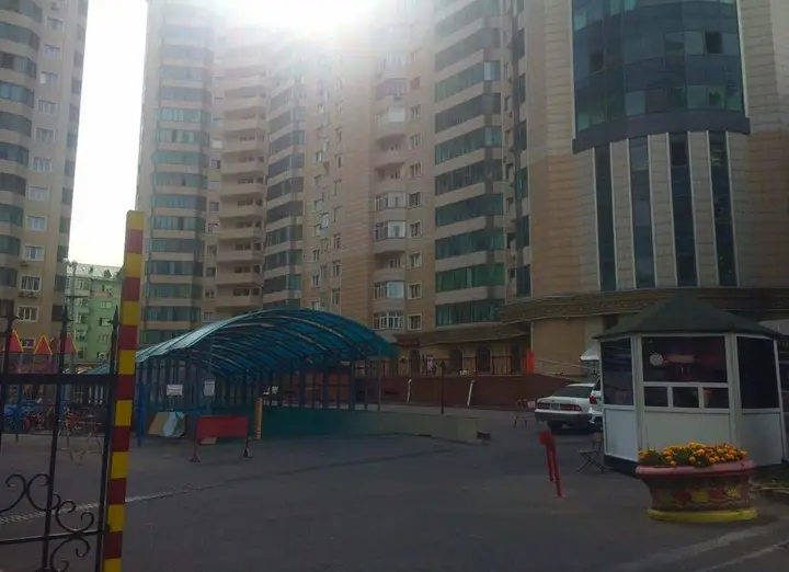Алматы: Apple hostel