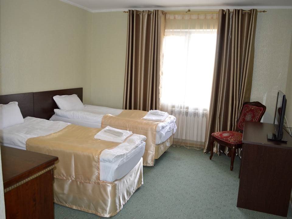Астана: Ereimentau Hotel