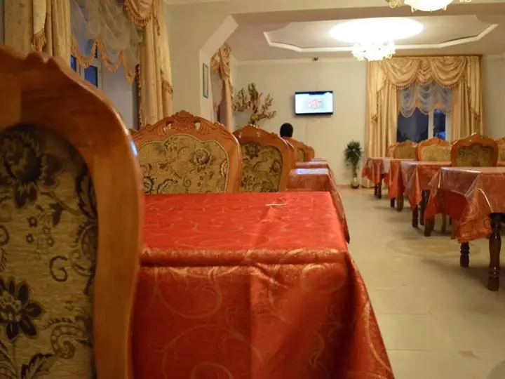 Астана: Ereimentau Hotel