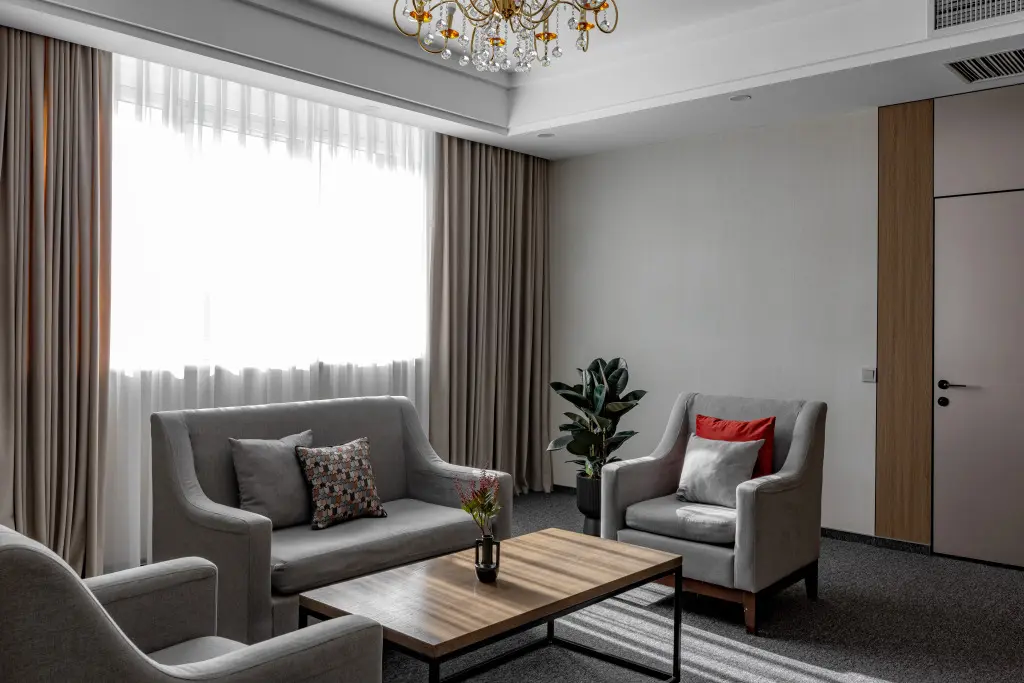Алматы: Отель Mountain View Residence Almaty