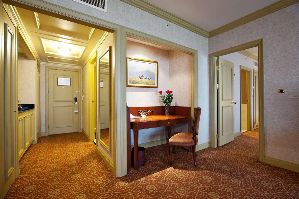 Алматы: Отель InterContinental Almaty