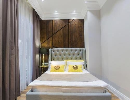 Астана: QonaQ Hotel