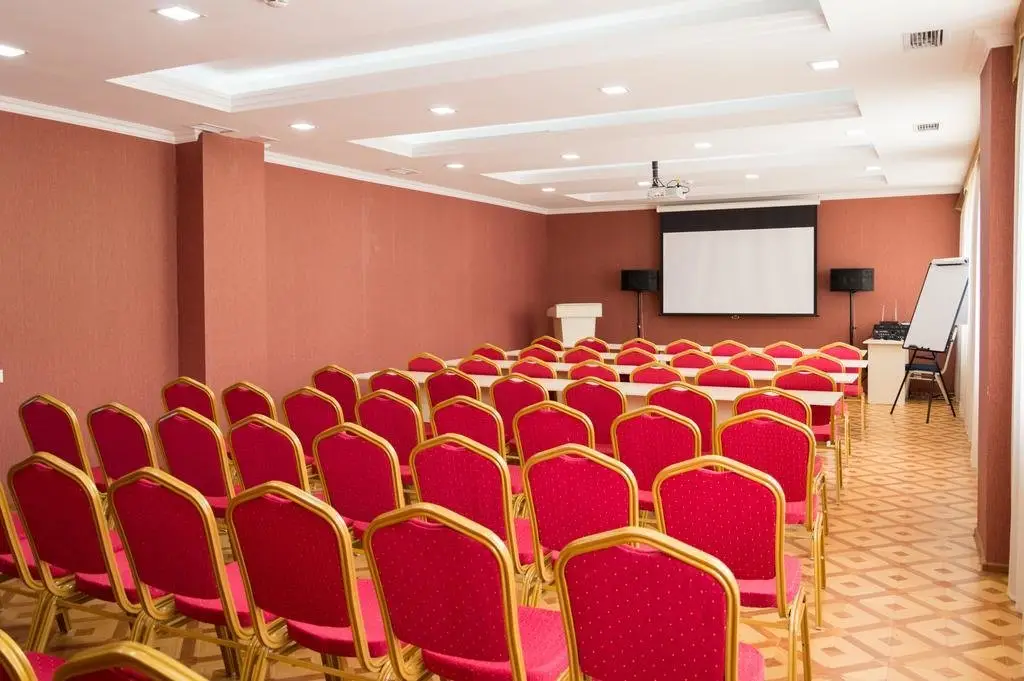 Business Hotel Almaty — фото 1
