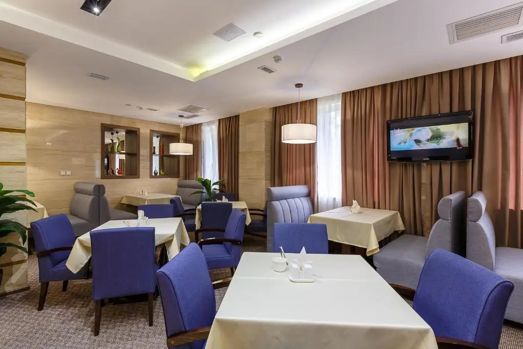 Алматы: Отель Renion Hills Almaty