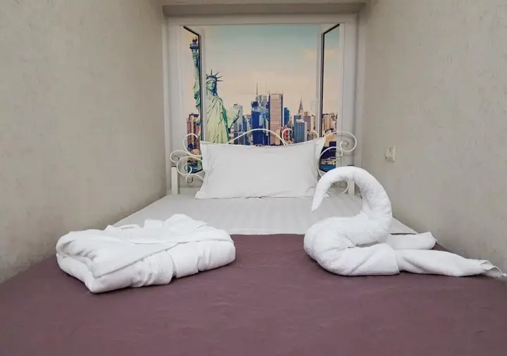 Алматы: L.E.S. Hostel