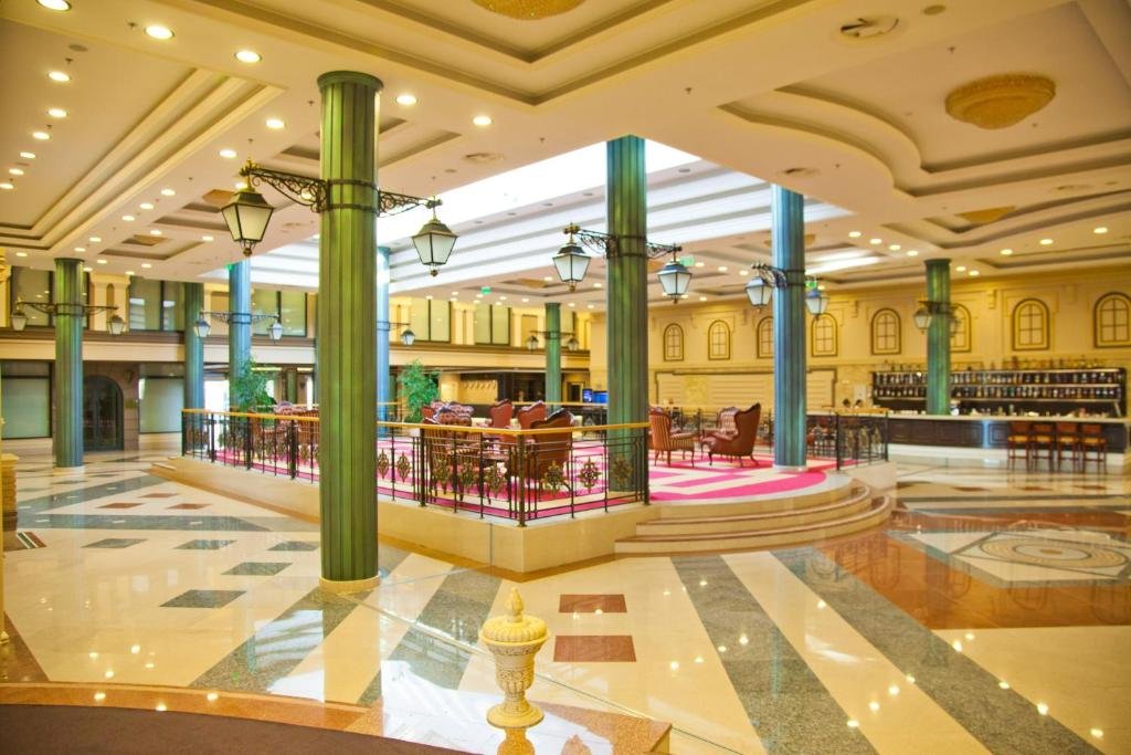 Актау: Caspian Riviera Grand Palace