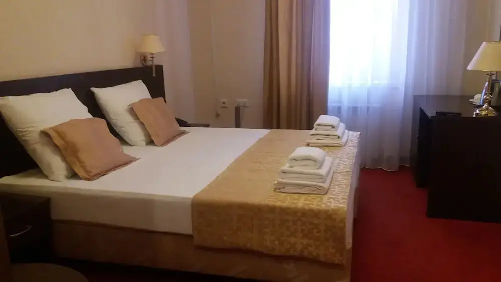 Астана: Rauan Hotel
