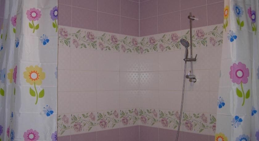 Алматы: Om Hostel
