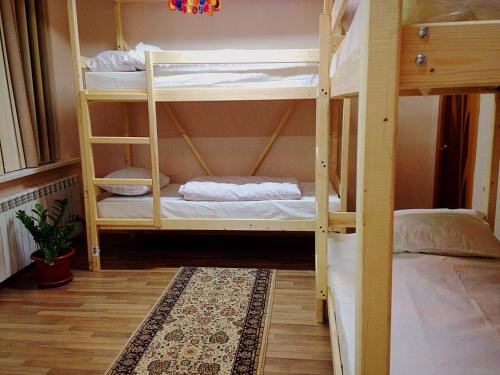 Атырау: Hostel Arzy