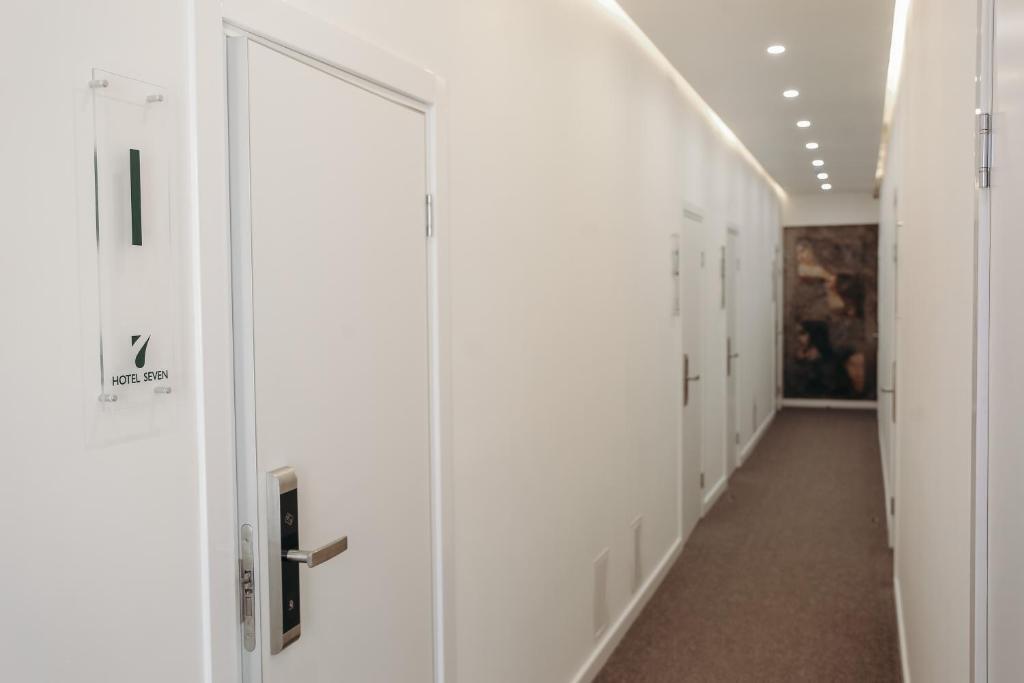 Усть-Каменогорск: 7 Boutique Hotel