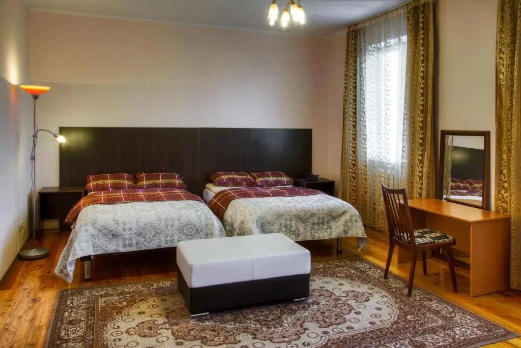 Алматы: Guest House on Sadovaya