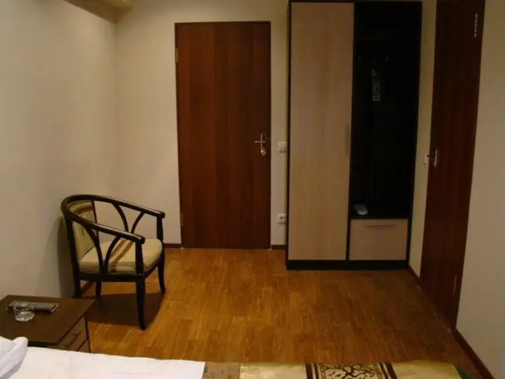 Алматы: Kausar Hotel
