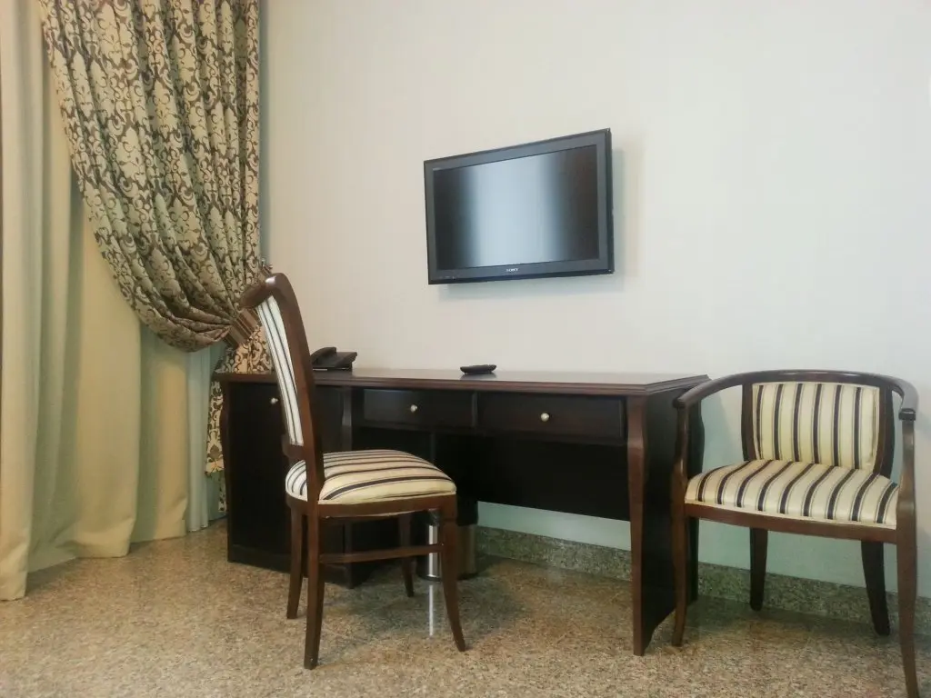 Талдыкорган: Royal Petrol Hotel Taldykorgan