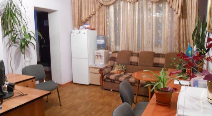 Алматы: Hostel 74/76
