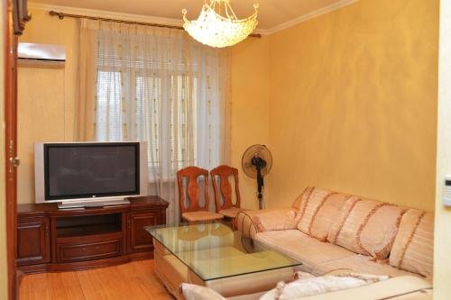 Караганда: Richhouse on Bulvar Mira 44 - 2