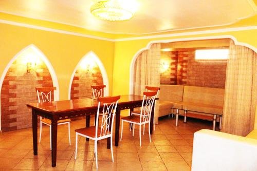 Караганда: Hotel Somplex Ak-Zhaik