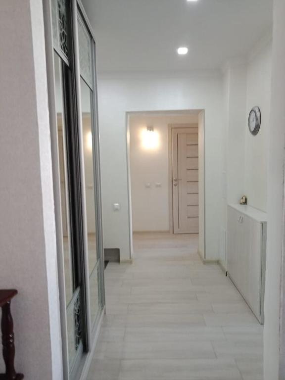 Павлодар: Apartamenty dlja gostej na Kutuzova 44