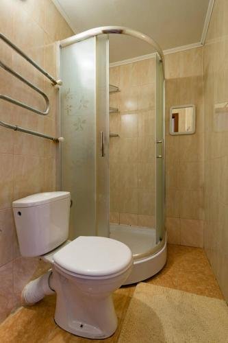 Алматы: Apartment Nadezhda at Kabanbay Batyra 122