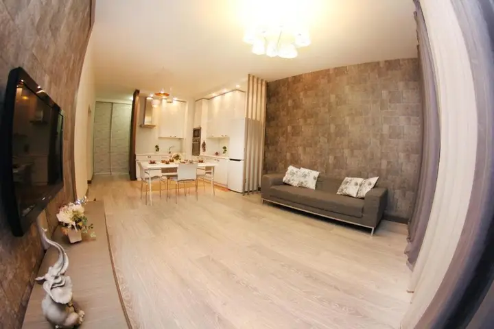Алматы: Apartments on Navoi 62