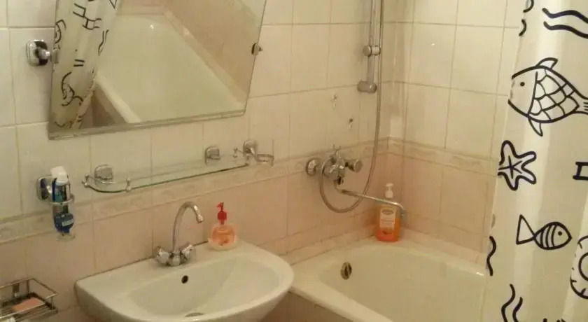 Алматы: Comfort in the "Golden Square"- Komfort v "Zolotom Kvadrate"