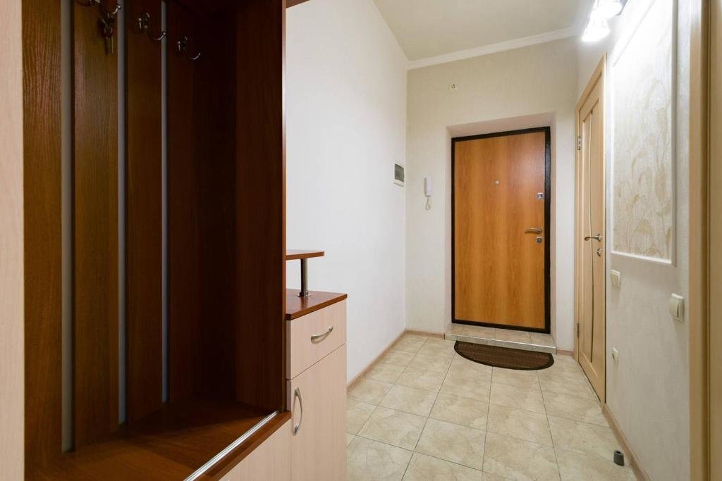 Алматы: Nadezhda Apartment on Nauryzbay Batyra 37/1
