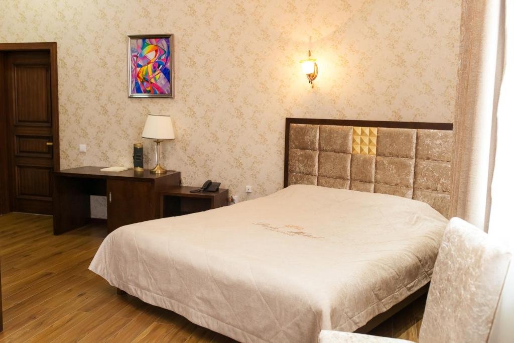 Park Hotel — фото 1
