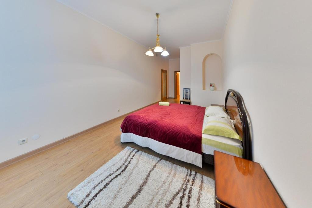 Астана: Apartment na Kunaeva 12