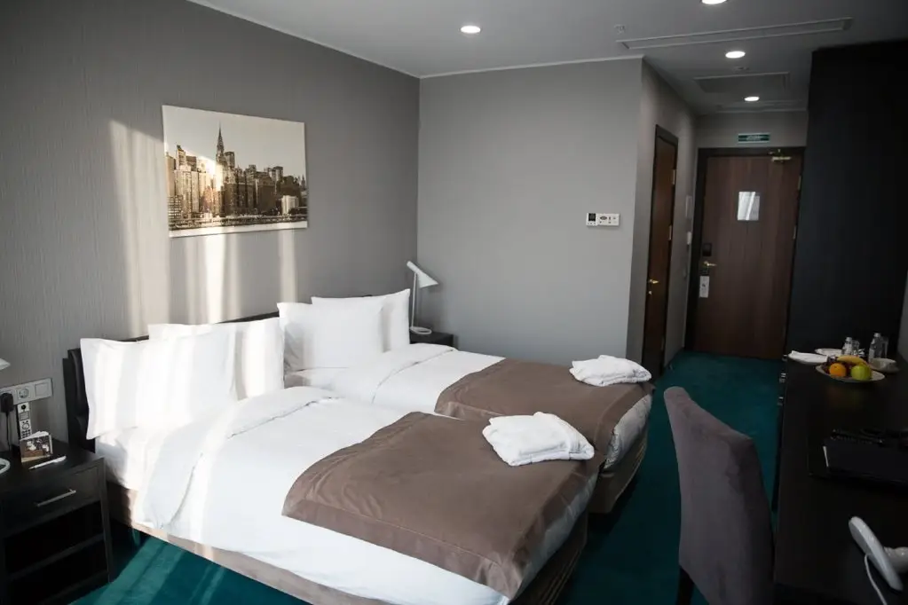 Алматы: Maqan Hotel Almaty