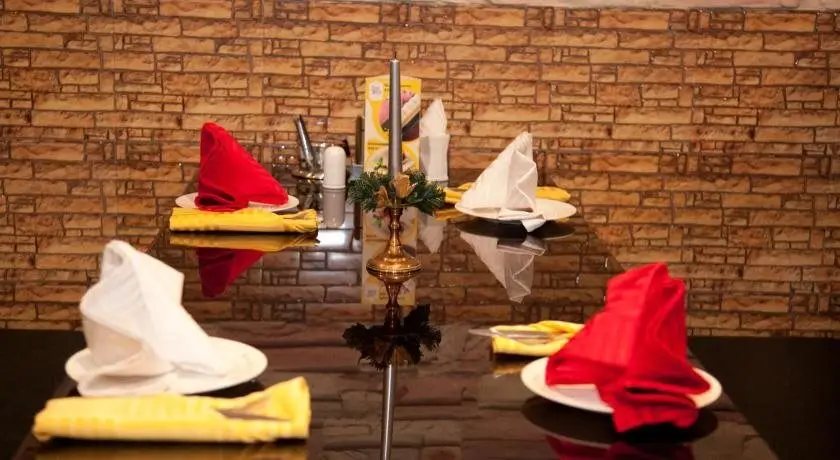 Алматы: Qazybek Hotel