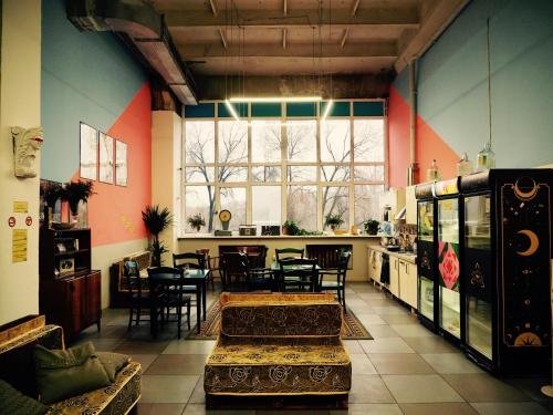 Алматы: Baza Hostel Almaty