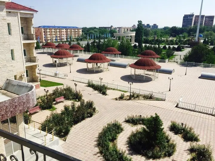 Тараз: Арк МС