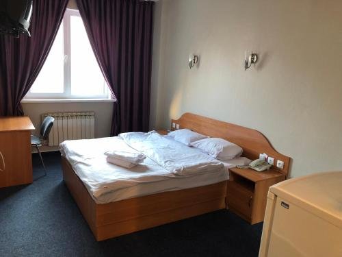 Атырау: Pekin Hotel