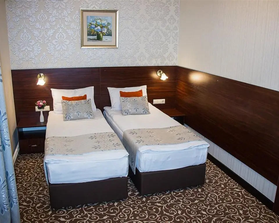 Алматы: Silk Way Inn