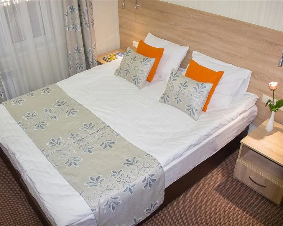 Алматы: Silk Way Inn