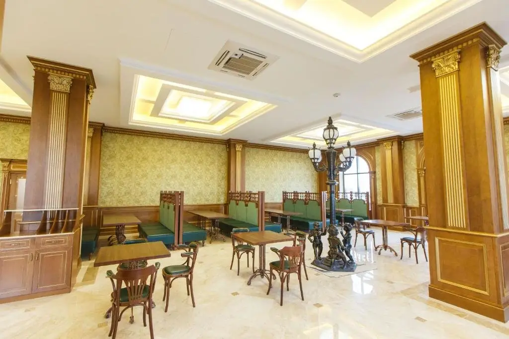 Атырау: Sultan Palace