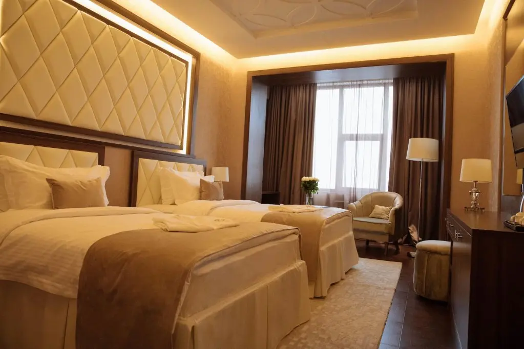 Алматы: Отель Garden Park Inn