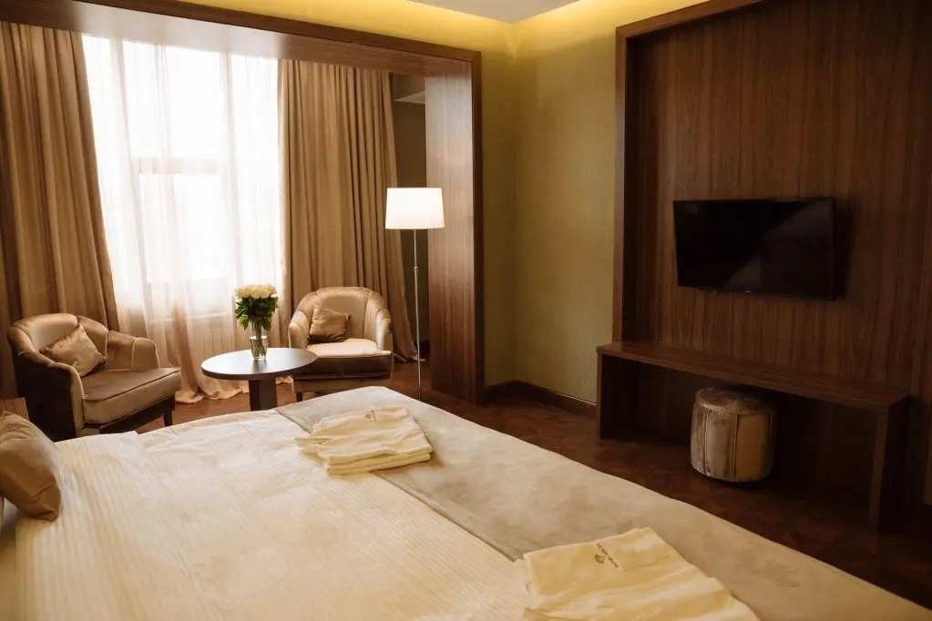 Алматы: Отель Garden Park Inn