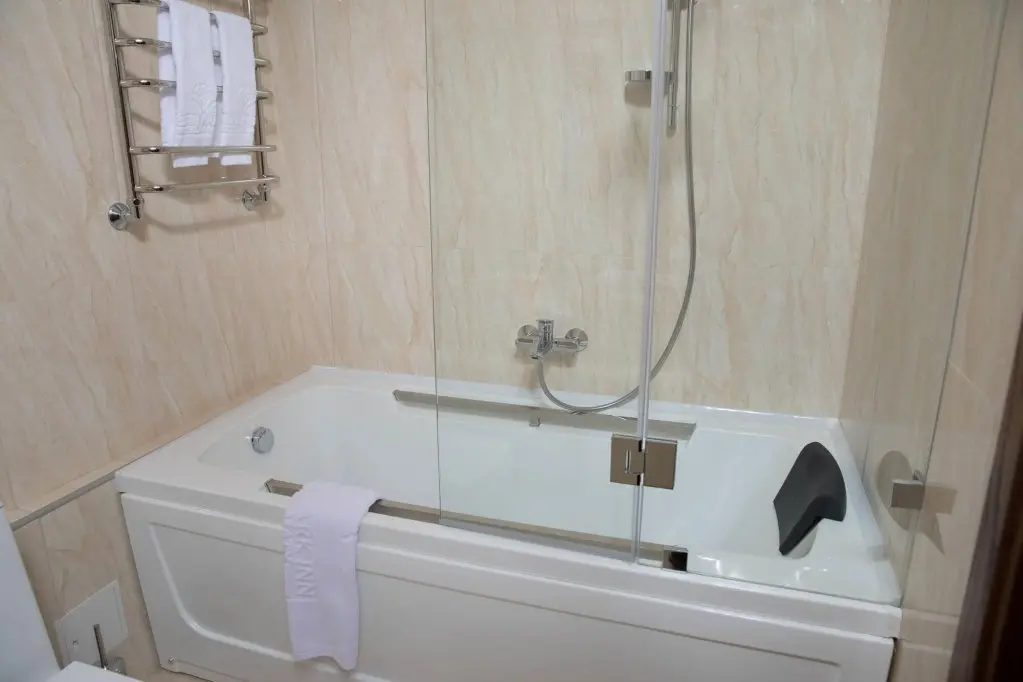 Алматы: Отель Garden Park Inn