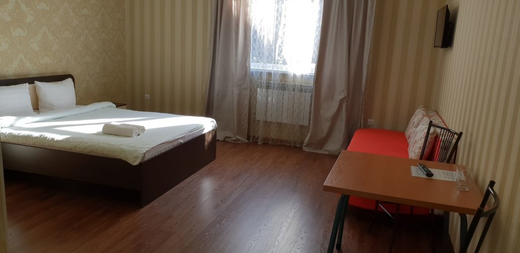 Алматы: Hotel Leyla Kalkaman