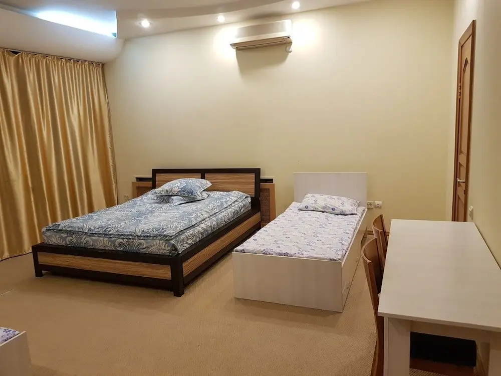 Алматы: Parasat Hostel