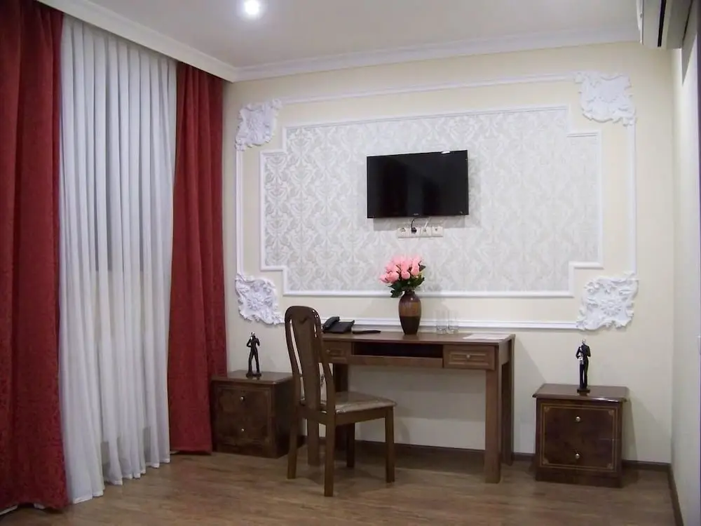 Астана: Sky Lux Hotel
