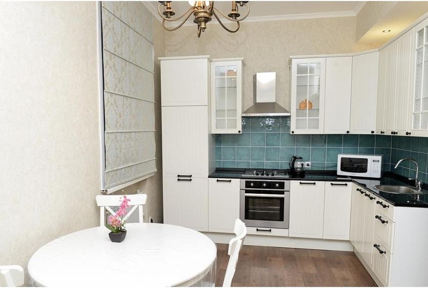 Караганда: Apartment on Bulvar Mira 8