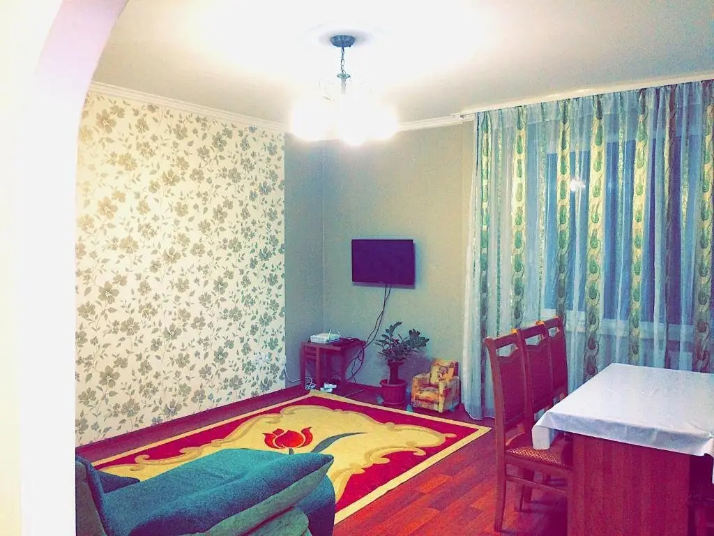 Астана: Sarmat Apartment on Sauran 3/1str