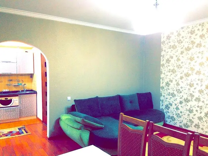 Астана: Sarmat Apartment on Sauran 3/1str