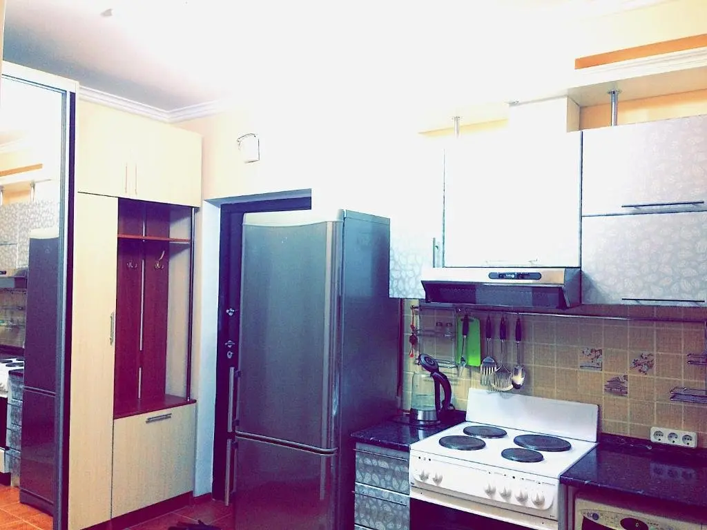 Астана: Sarmat Apartment on Sauran 3/1str