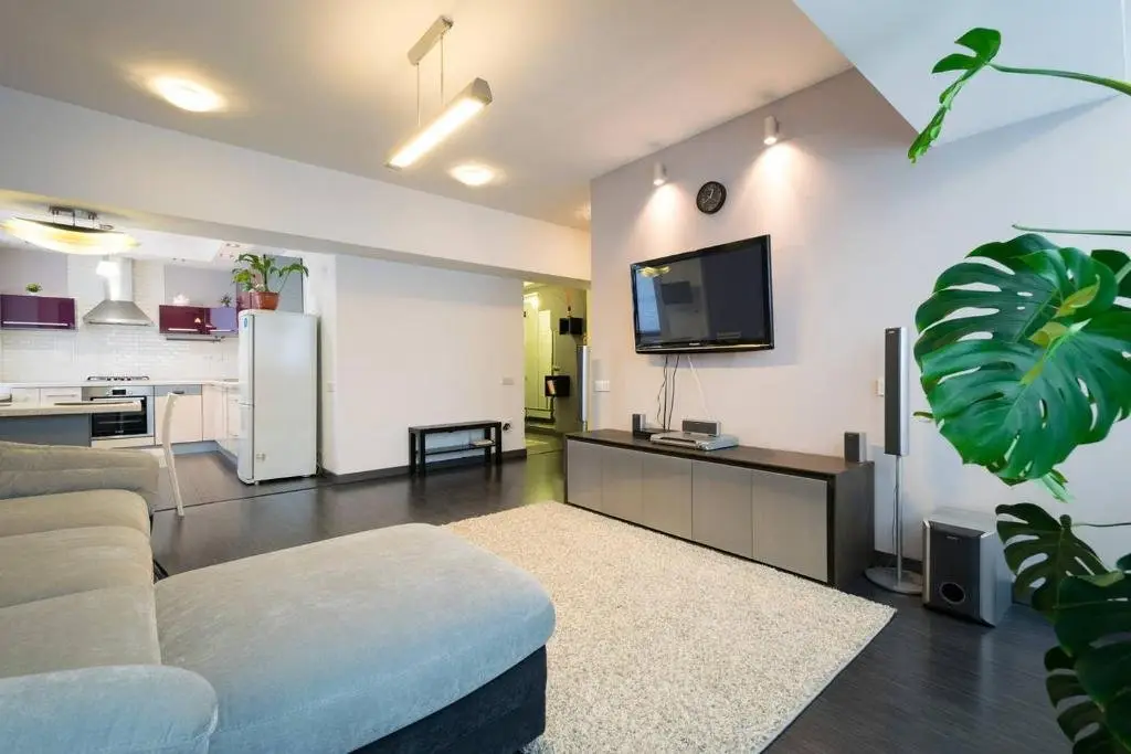 Алматы: Nadezhda Apartment on Nauryzbay batyr 37